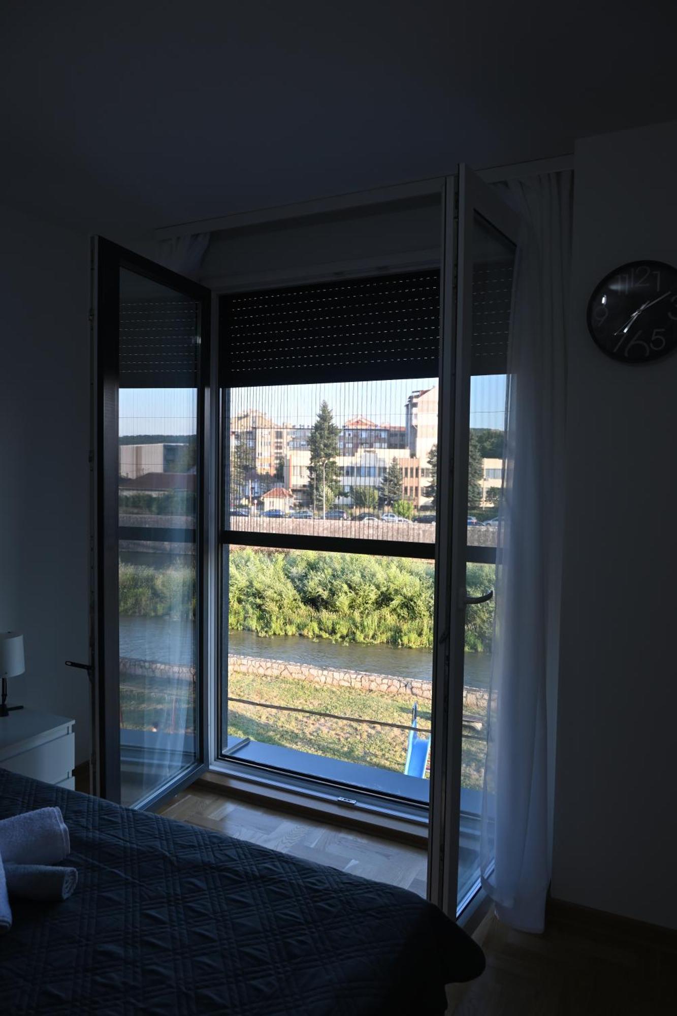 Riverside Ниш Экстерьер фото