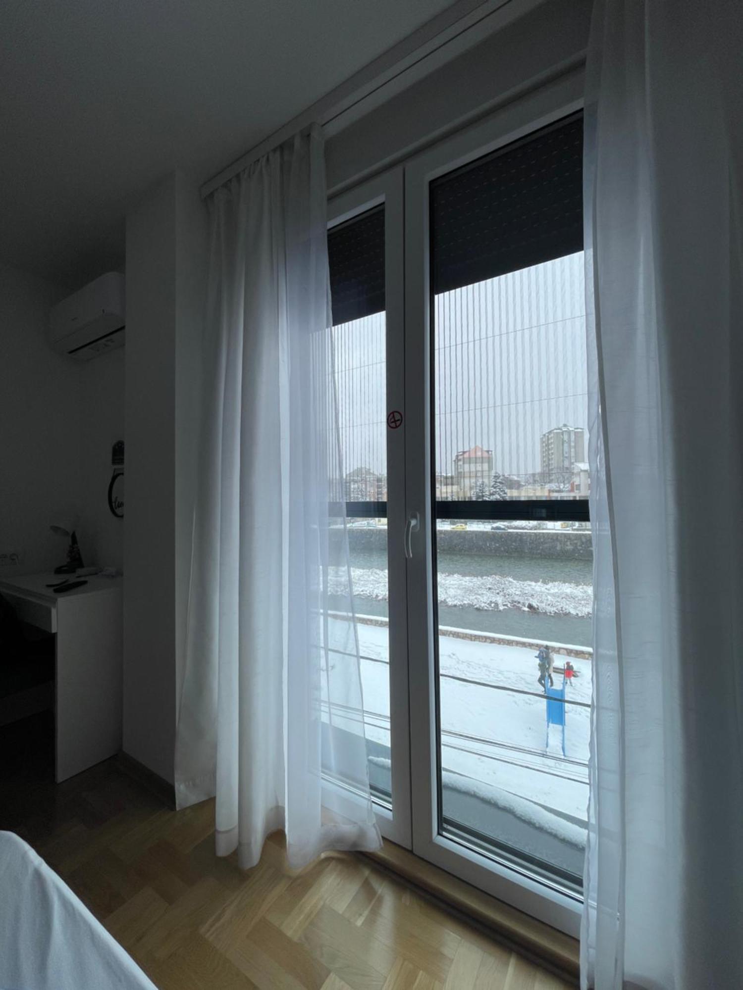 Riverside Ниш Экстерьер фото